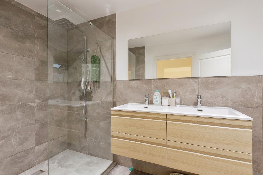 Additional property image - Woodland Close, Longfield, Kent, DA3