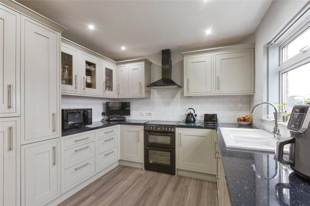 Additional property image - The Drive, GRAVESEND, Kent, DA12