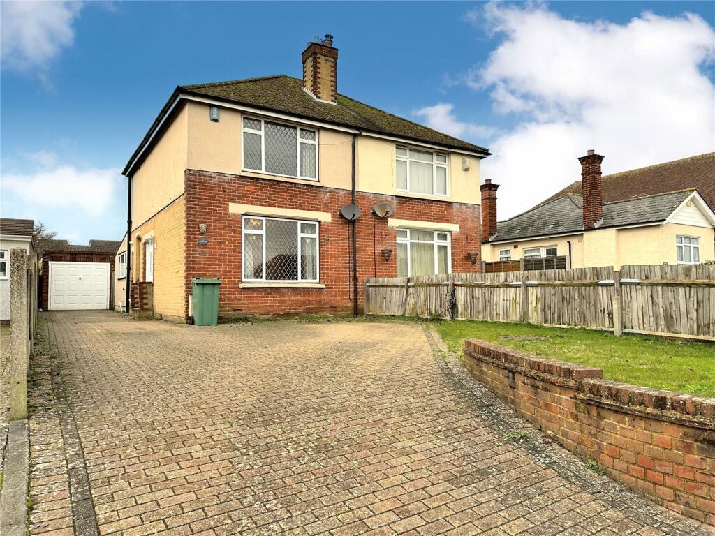 3 bedroom semidetached house for sale in Weavering Street, Weavering