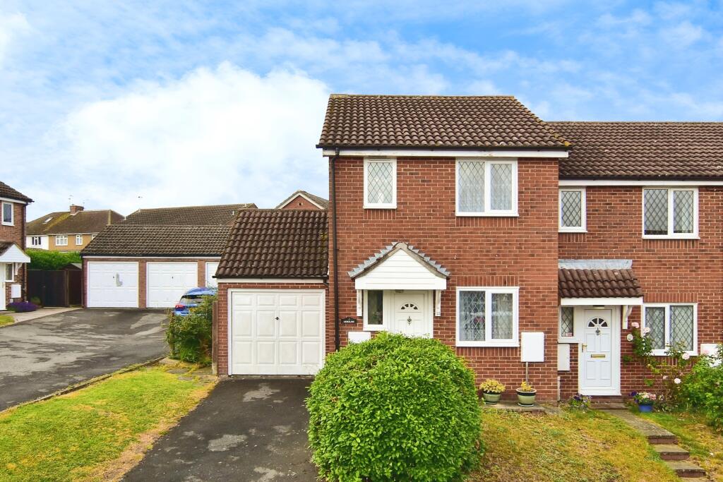 Main image of property: Meadowdown, Weavering, Maidstone, Kent, ME14