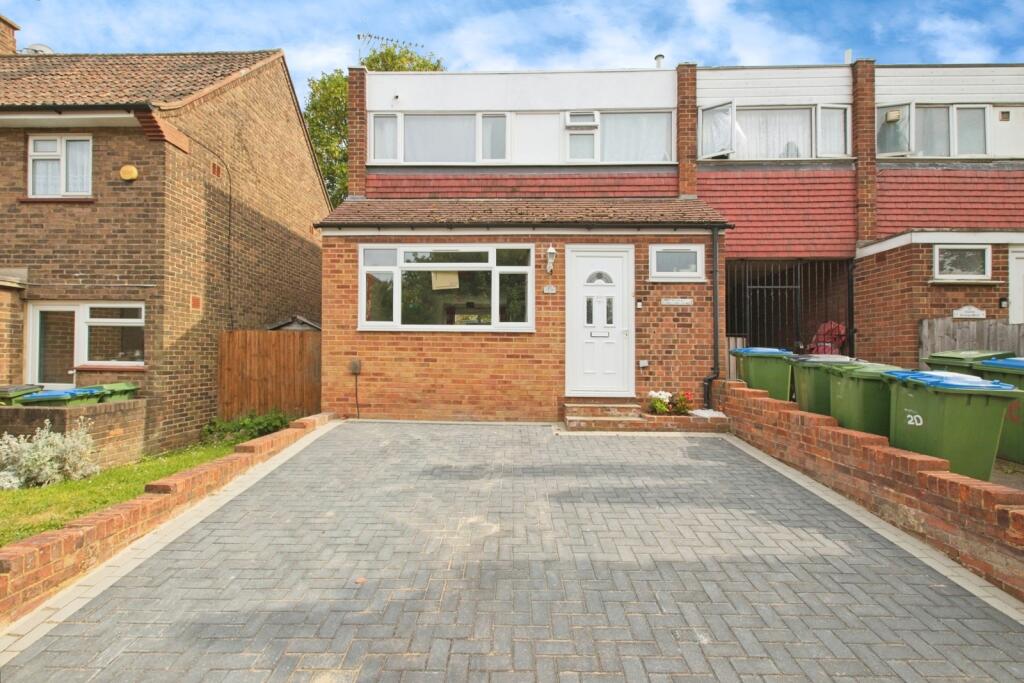 Main image of property: Charles Grinling Walk, London, SE18