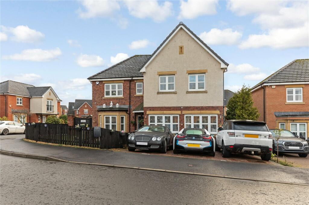 5 bedroom detached house for sale in Red Deer Walk, Cambuslang, Glasgow