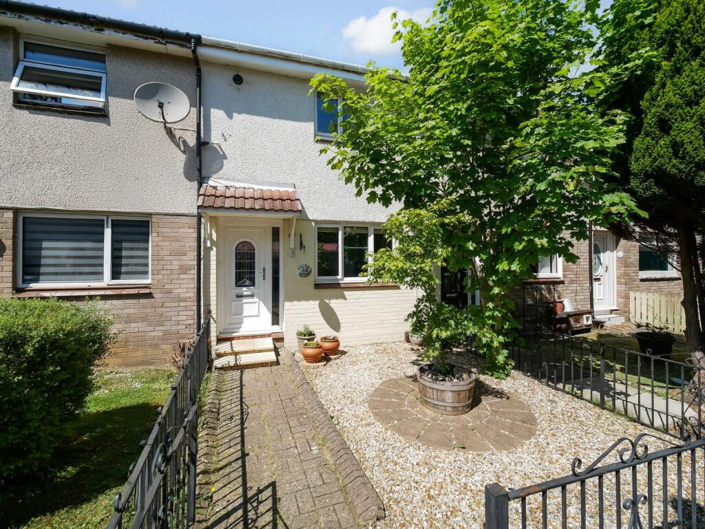 Main image of property: Hallside Crescent, Cambuslang, Glasgow, South Lanarkshire, G72