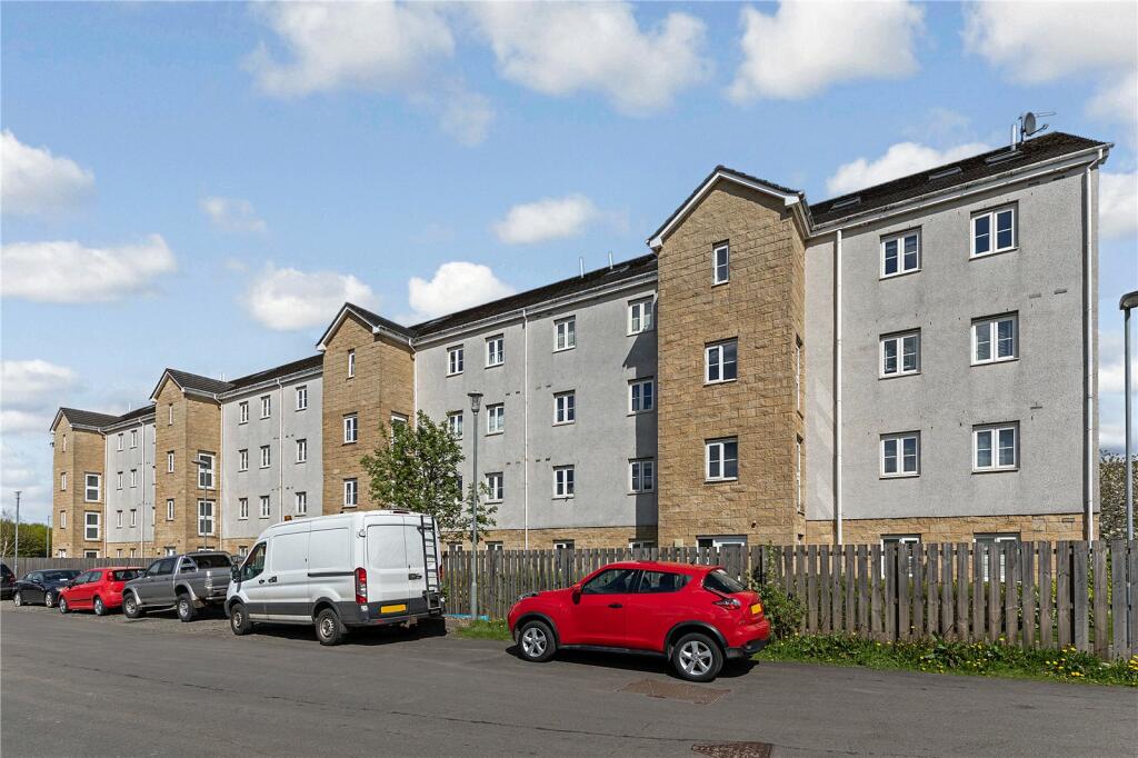 2 bedroom flat for sale in Lloyd Street, Rutherglen, Glasgow, South