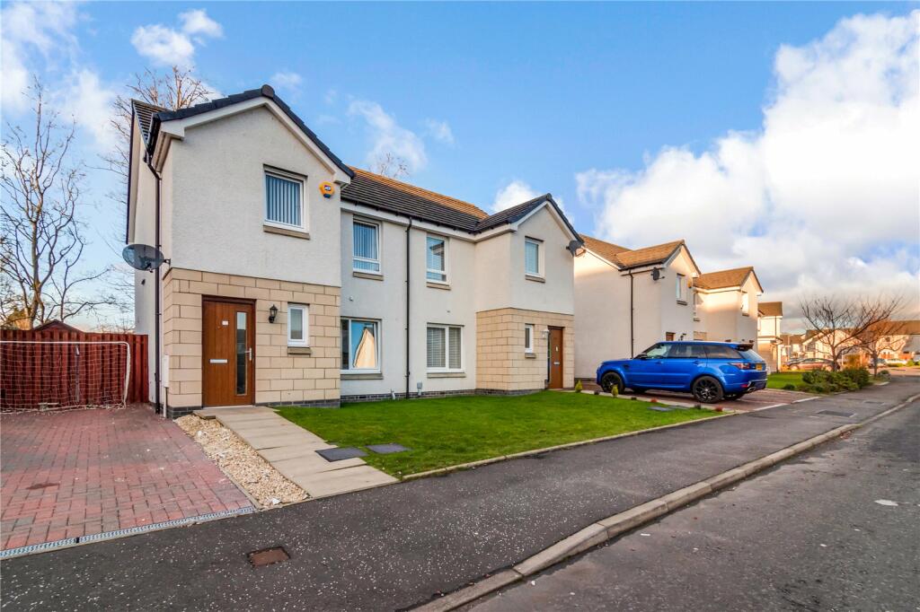 3 bedroom semidetached house for sale in Springbank Gardens, Parkhead