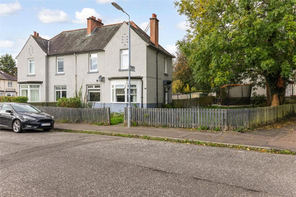 3 bedroom semi-detached house