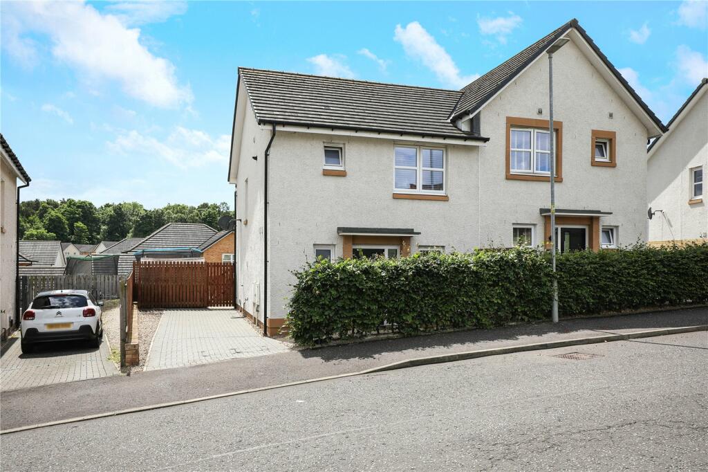 3 bedroom semidetached house for sale in Castlehill Crescent