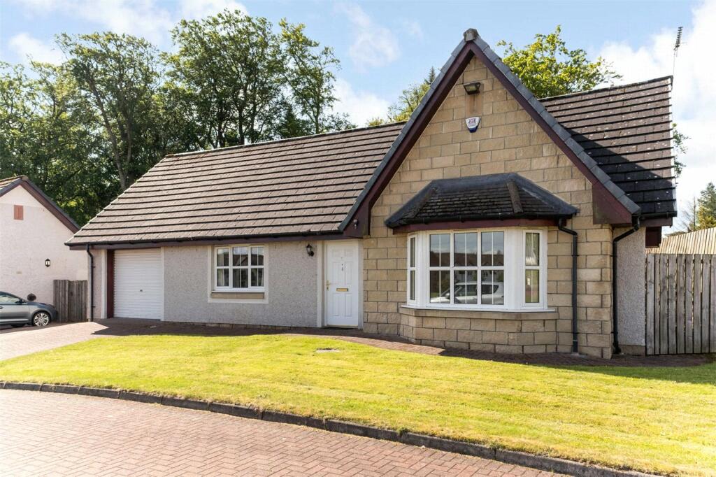 2 bedroom bungalow for sale in The Cottages, Auchlochan, Lesmahagow