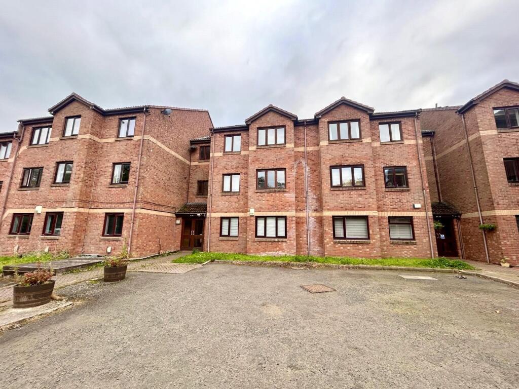 Main image of property: Mahon Court, Moodiesburn, Glasgow, North Lanarkshire, G69