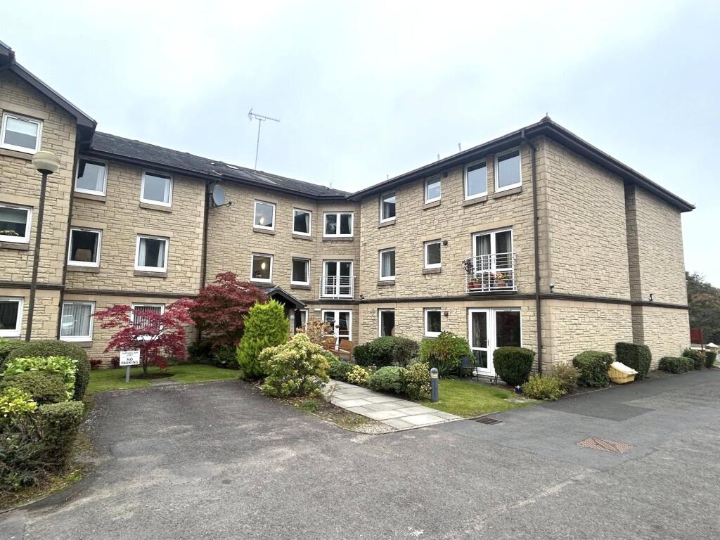 Main image of property: Main Street, Milngavie, Glasgow, East Dunbartonshire, G62