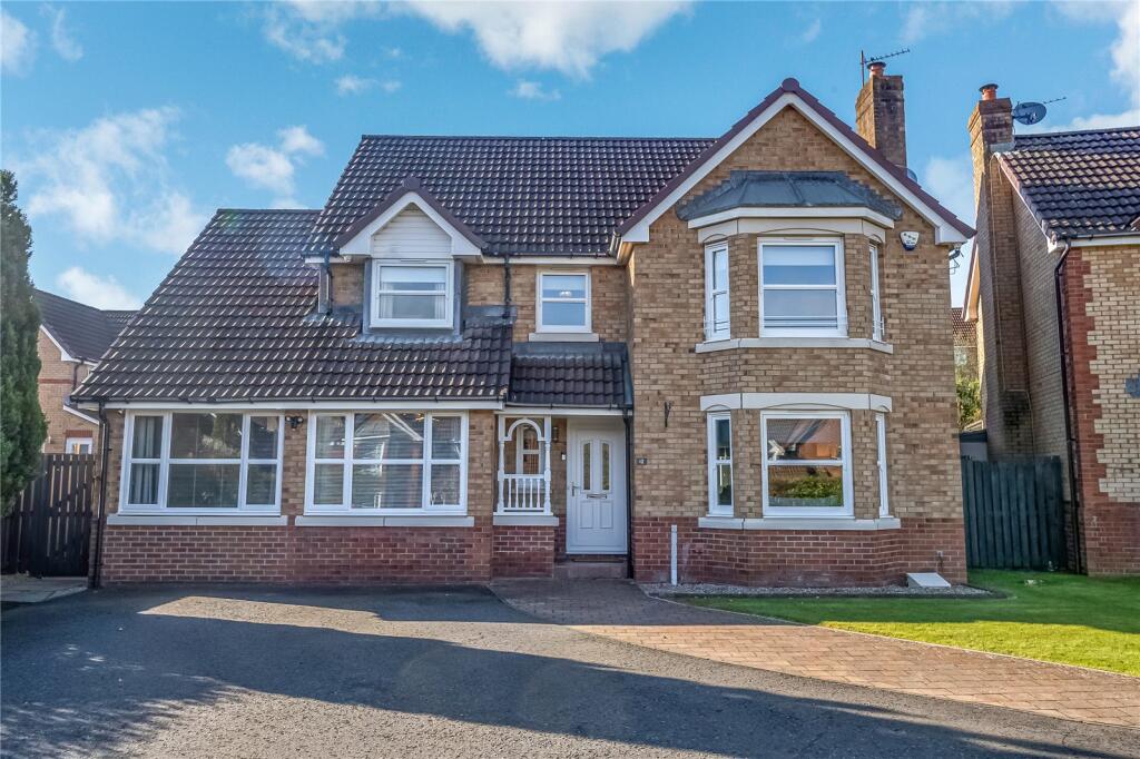 6 bedroom detached house for sale in Strathcarron Road, Paisley