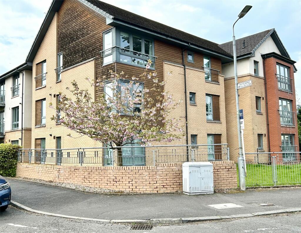 2 bedroom flat for sale in Kirkton Avenue, Knightswood, Glasgow, G13