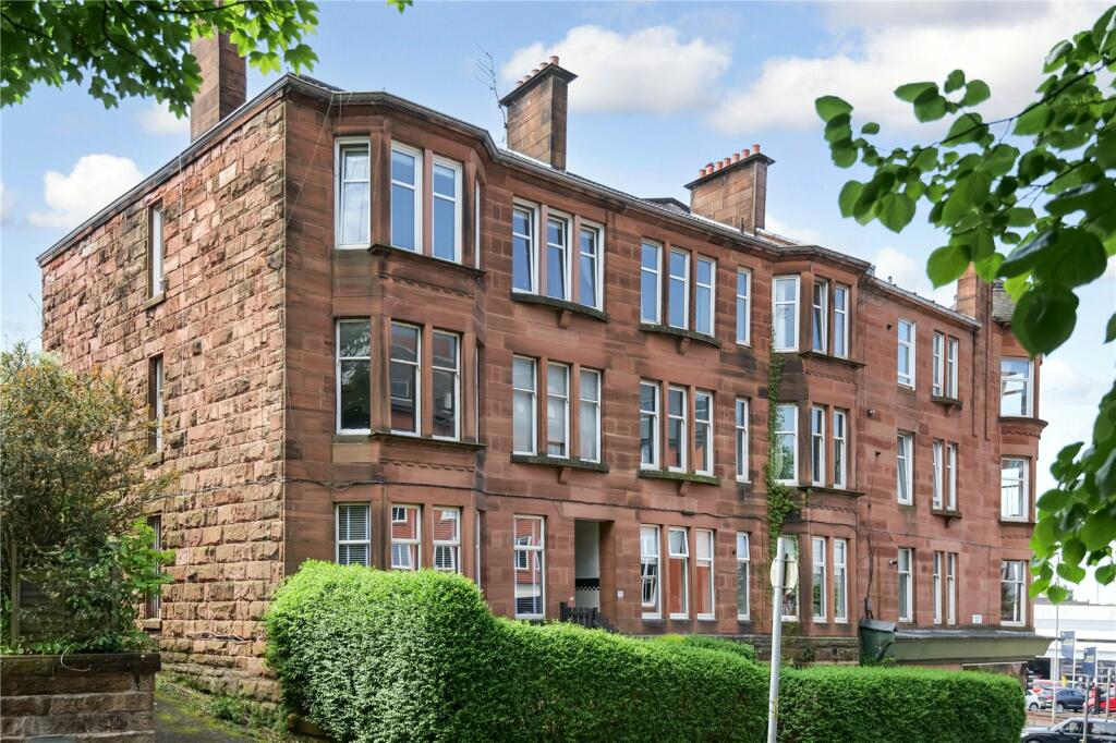 3 bedroom flat for sale in Randolph Road, Broomhill, Glasgow, G11
