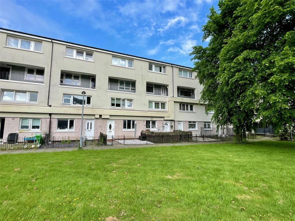 2 bedroom flat for sale in Latherton Drive, Maryhill, Glasgow, G20