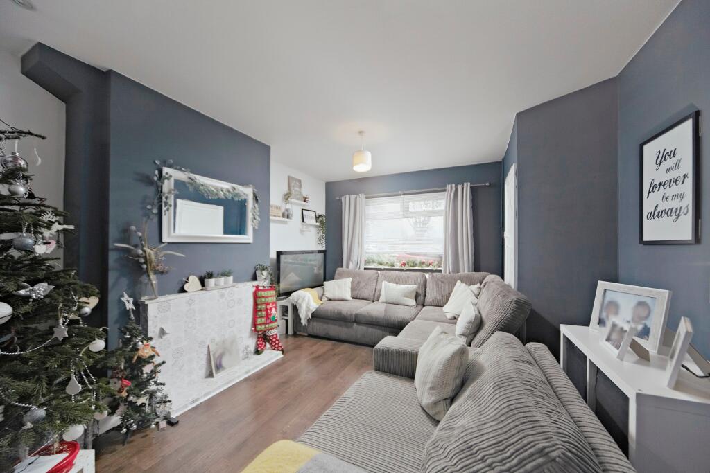 Additional property image - Layton Crescent, Croydon, CR0