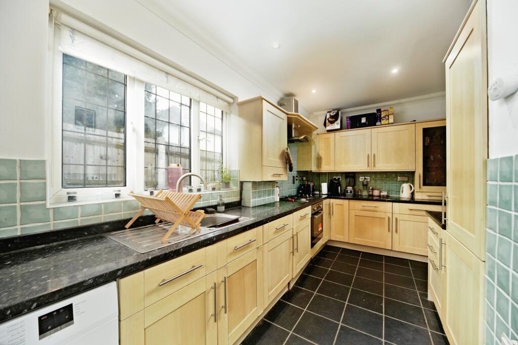 Additional property image - Epsom Road, Croydon, CR0