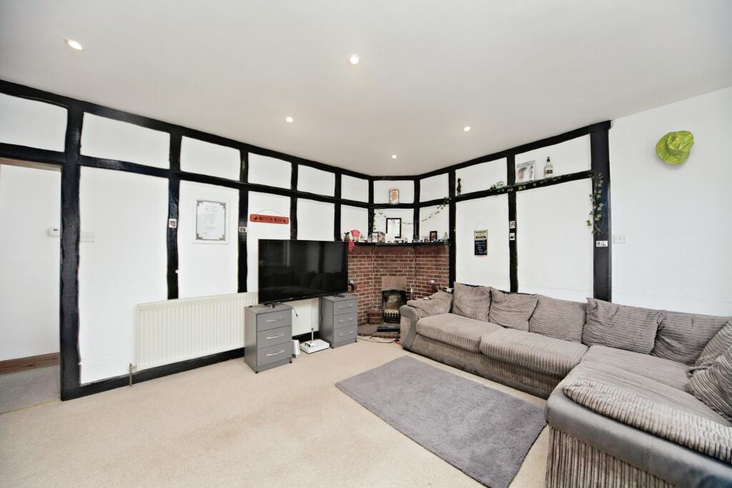 Additional property image - Epsom Road, Croydon, CR0