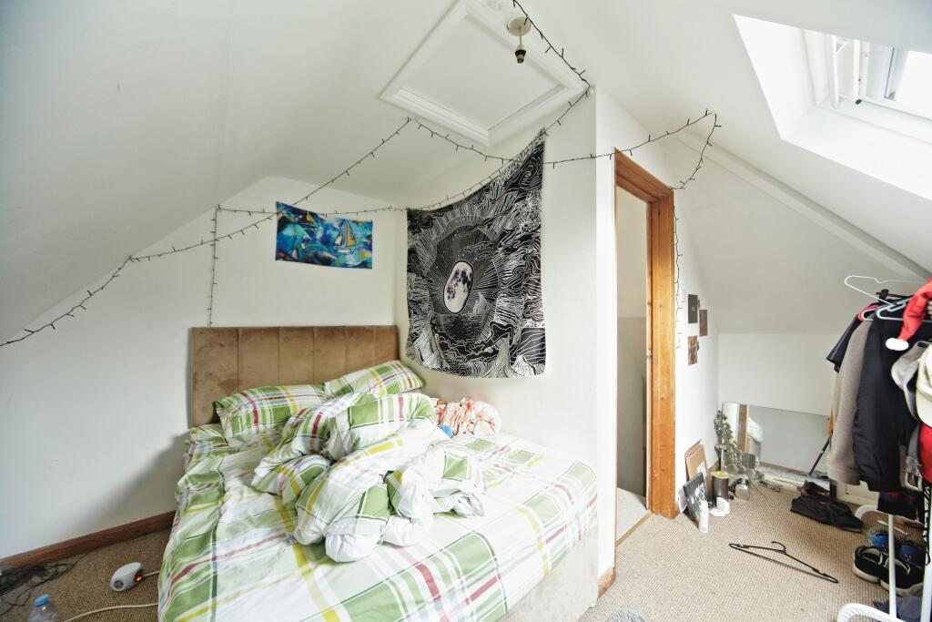 Additional property image - Epsom Road, Croydon, CR0