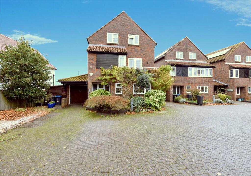 Main image of property: Blossom Close, South Croydon, CR2
