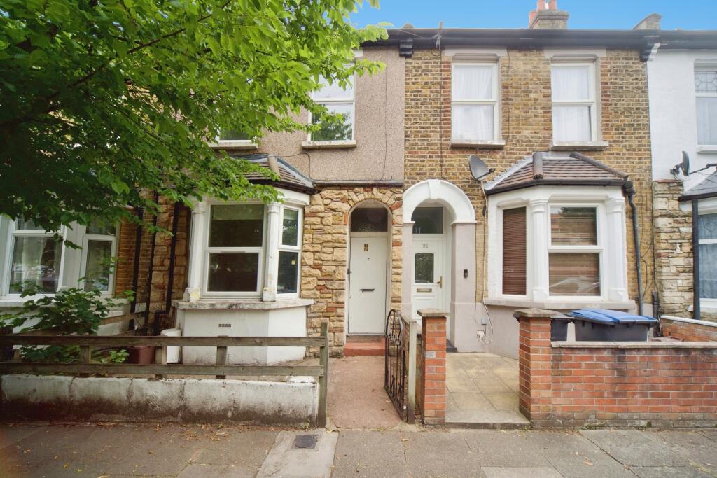 2 bedroom terraced house for sale in Ladysmith Road, London, N18