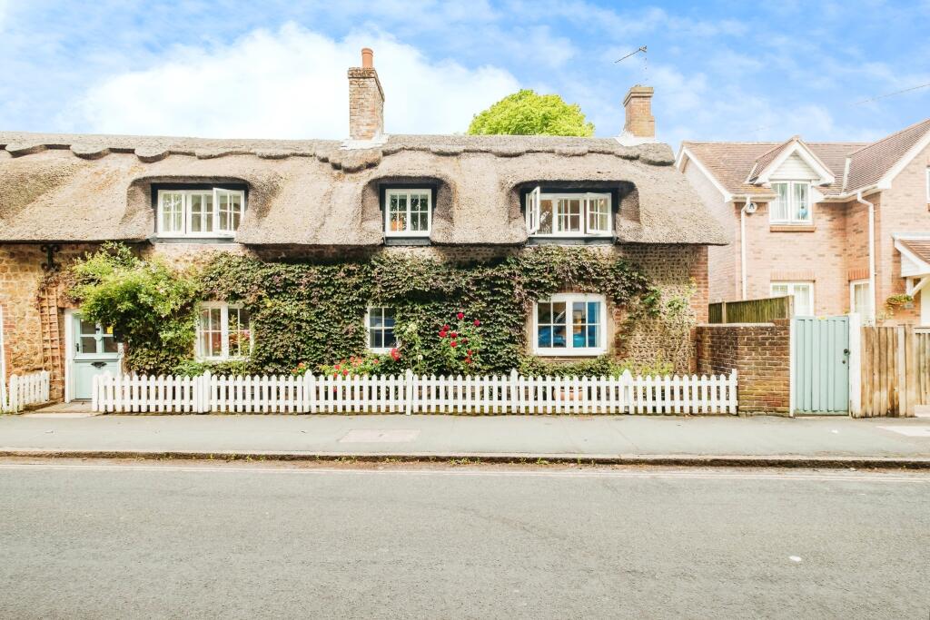 2 bedroom semidetached house for sale in Bersted Street, Bognor Regis