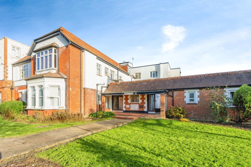 Main image of property: Victoria Drive, Bognor Regis, West Sussex, PO21