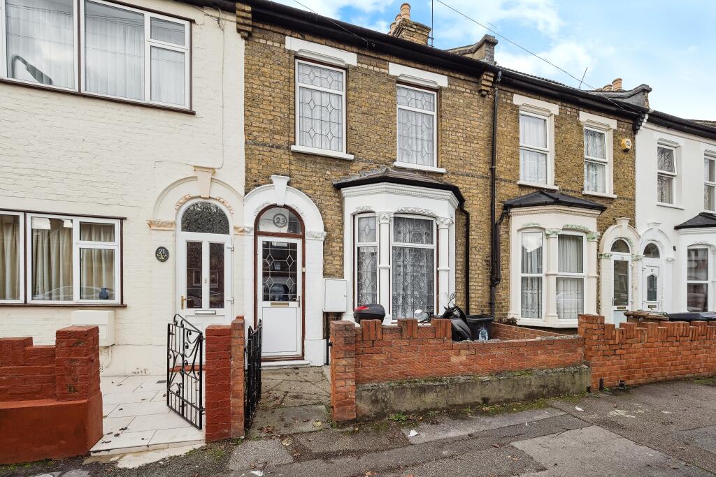 3 bedroom terraced house for sale in Eve Road, Leytonstone, London, E11
