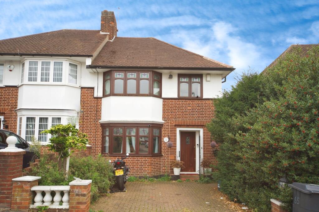 Main image of property: Priory Avenue, London, E4