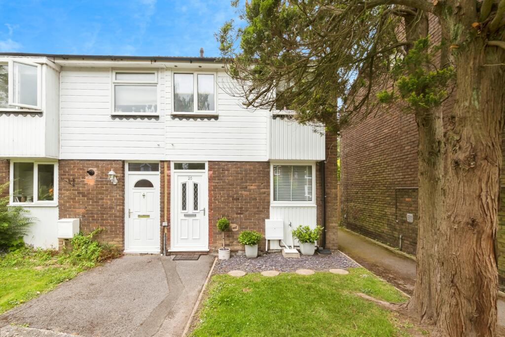 Main image of property: The Gables, Wimblehurst Road, Horsham, West Sussex, RH12