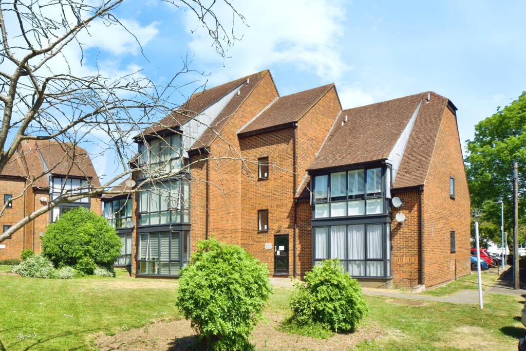 Main image of property: Wyllyotts Close, POTTERS BAR, Hertfordshire, EN6