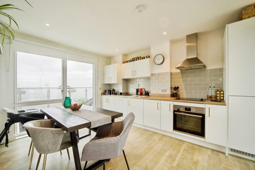 Main image of property: Station Road, LONDON, London, N11