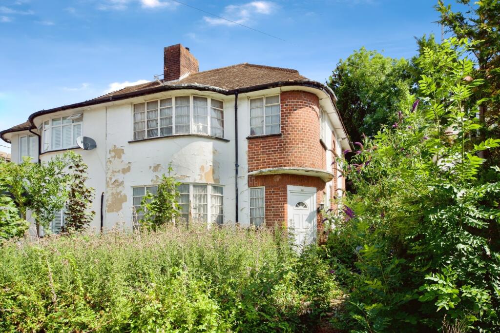 Main image of property: Whitehouse Way, London, N14