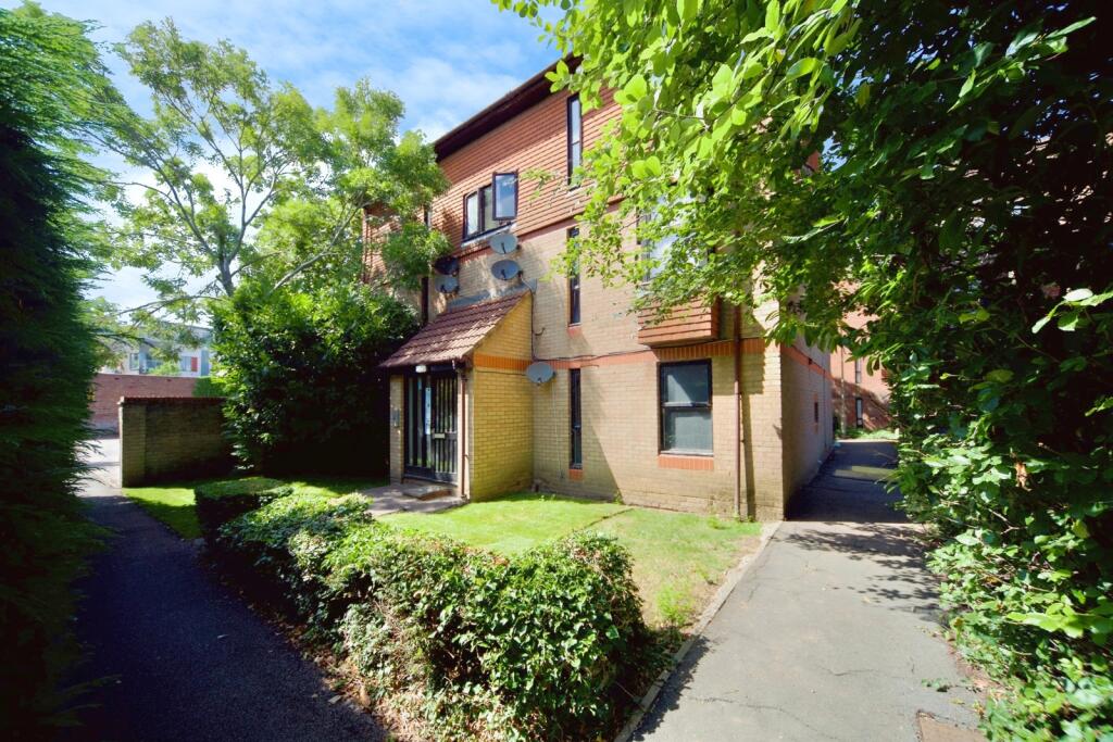Main image of property: Alexander Close, BARNET, Hertfordshire, EN4