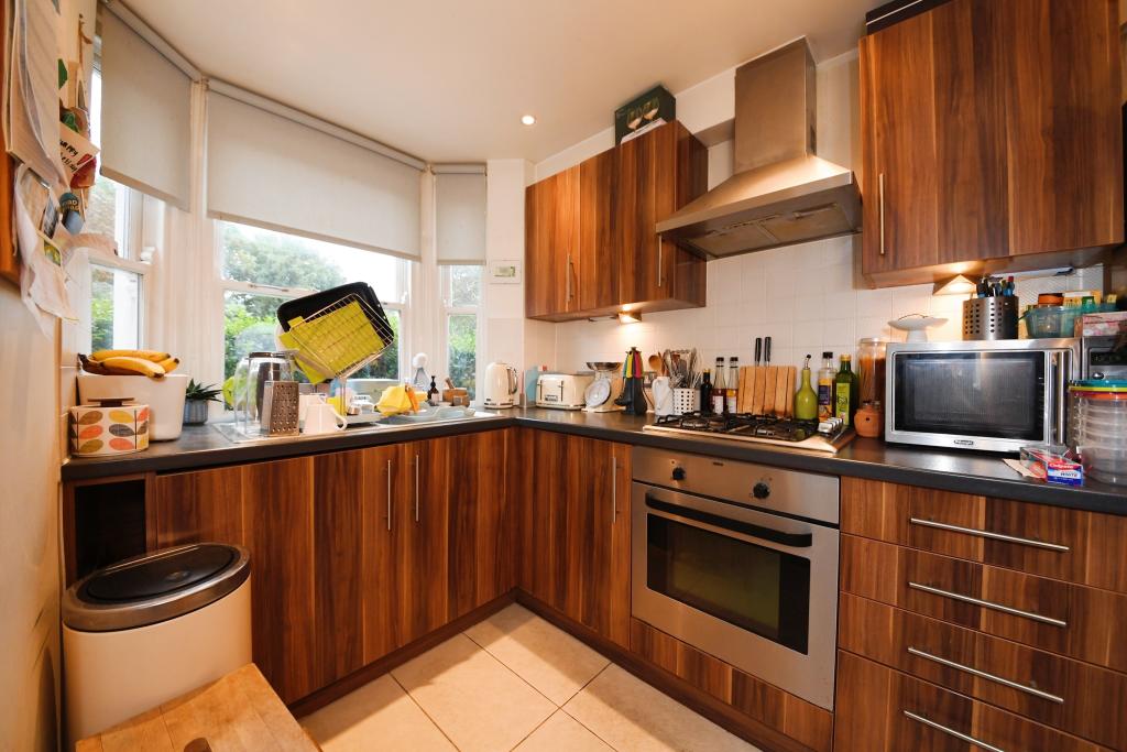 2 bedroom semidetached house for sale in Maynard Road, Walthamstow