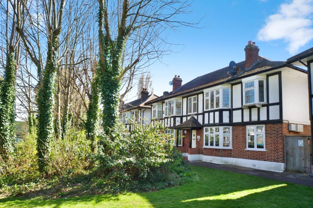 Main image of property: Tudor Court, London, E17