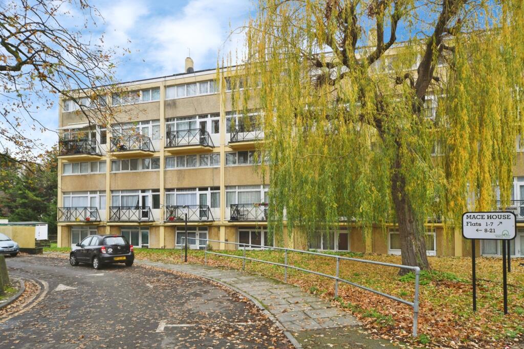 Main image of property: The Drive, London, E17