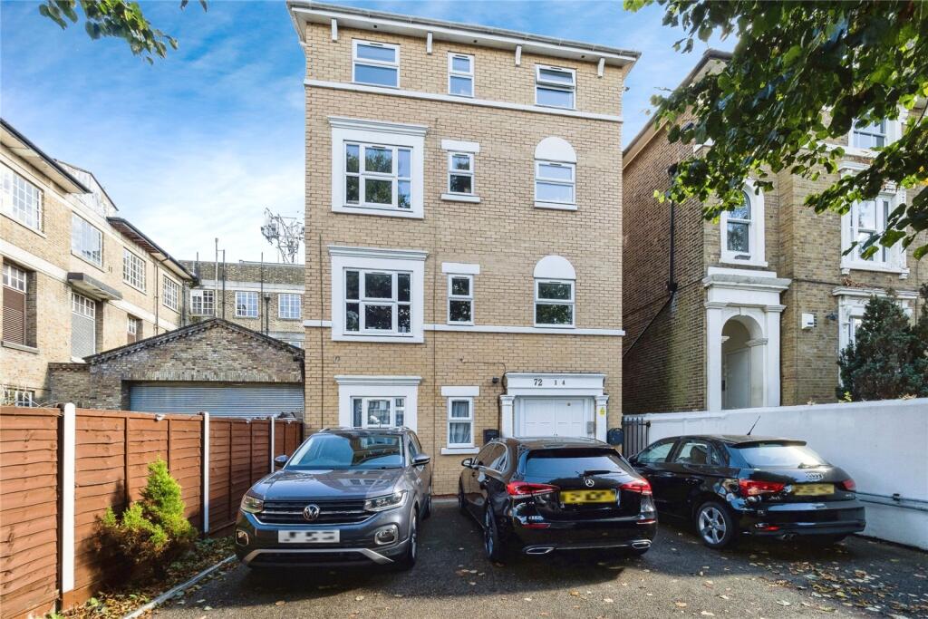 Main image of property: New Wanstead, London, E11