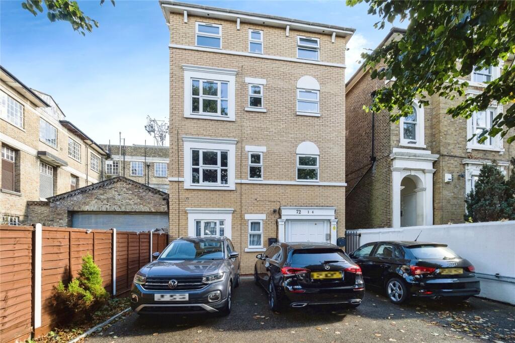 Main image of property: New Wanstead, London, E11