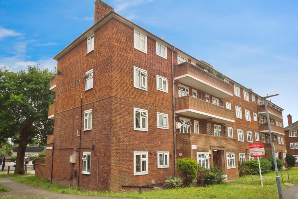 Main image of property: Althorne Gardens, LONDON, London, E18