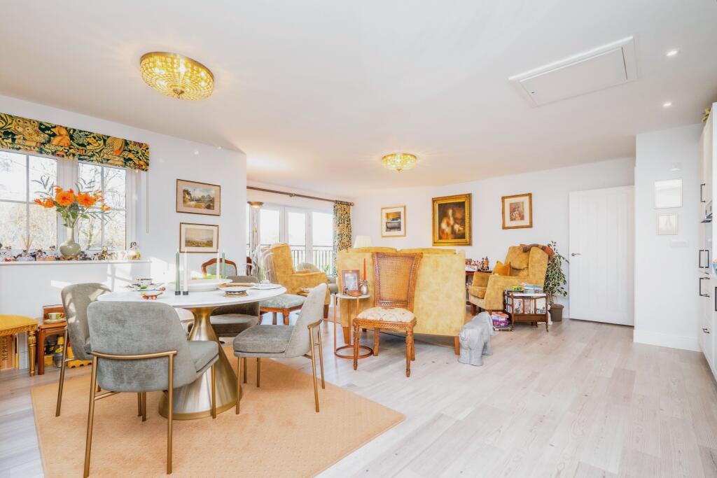 Main image of property: Wyndham Court, MIDHURST, West Sussex, GU29
