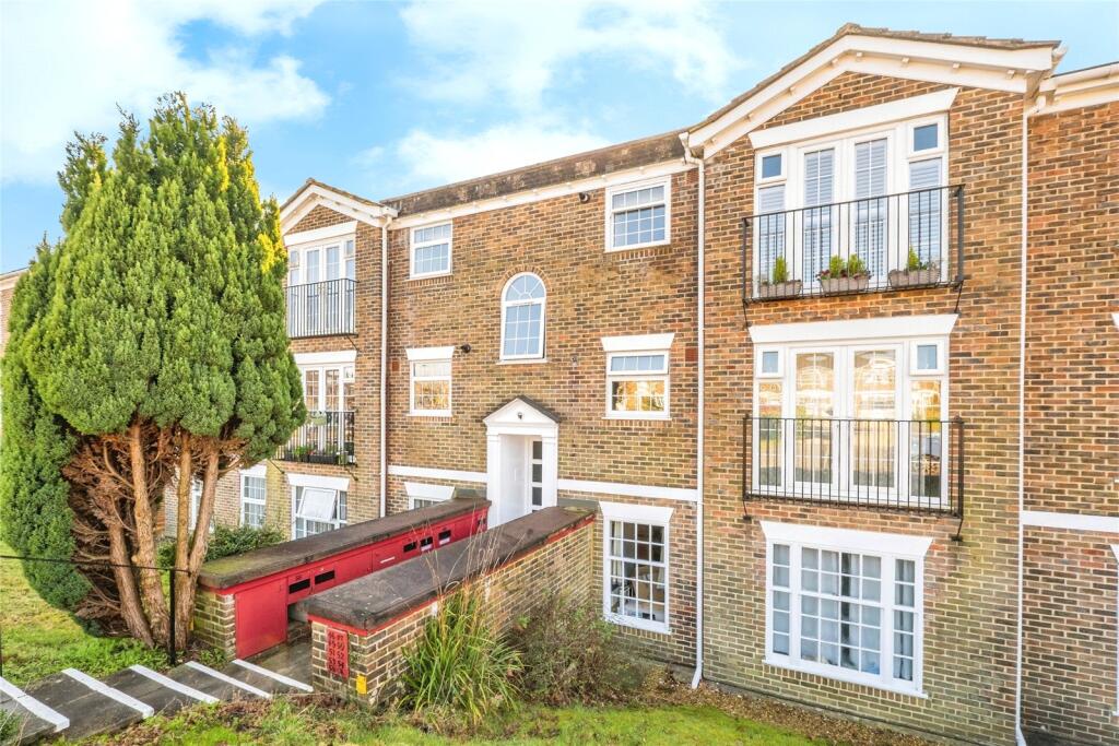 Main image of property: Heathfield Green, Midhurst, West Sussex, GU29