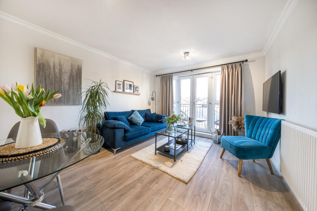 Main image of property: Denham Road, Whetstone, N20