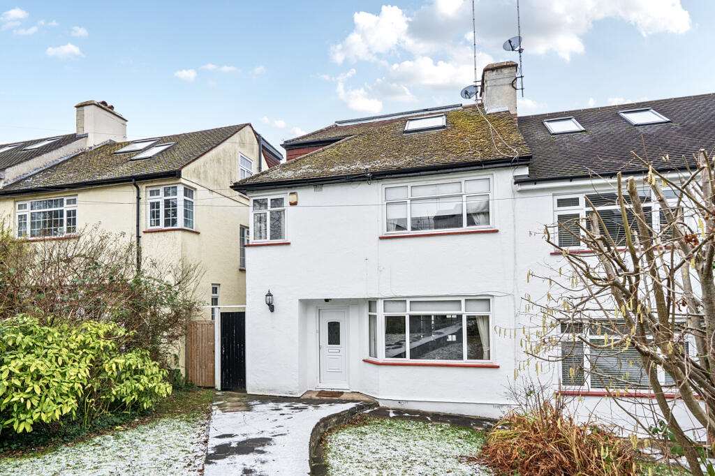 Main image of property: Potters Lane, New Barnet, EN5