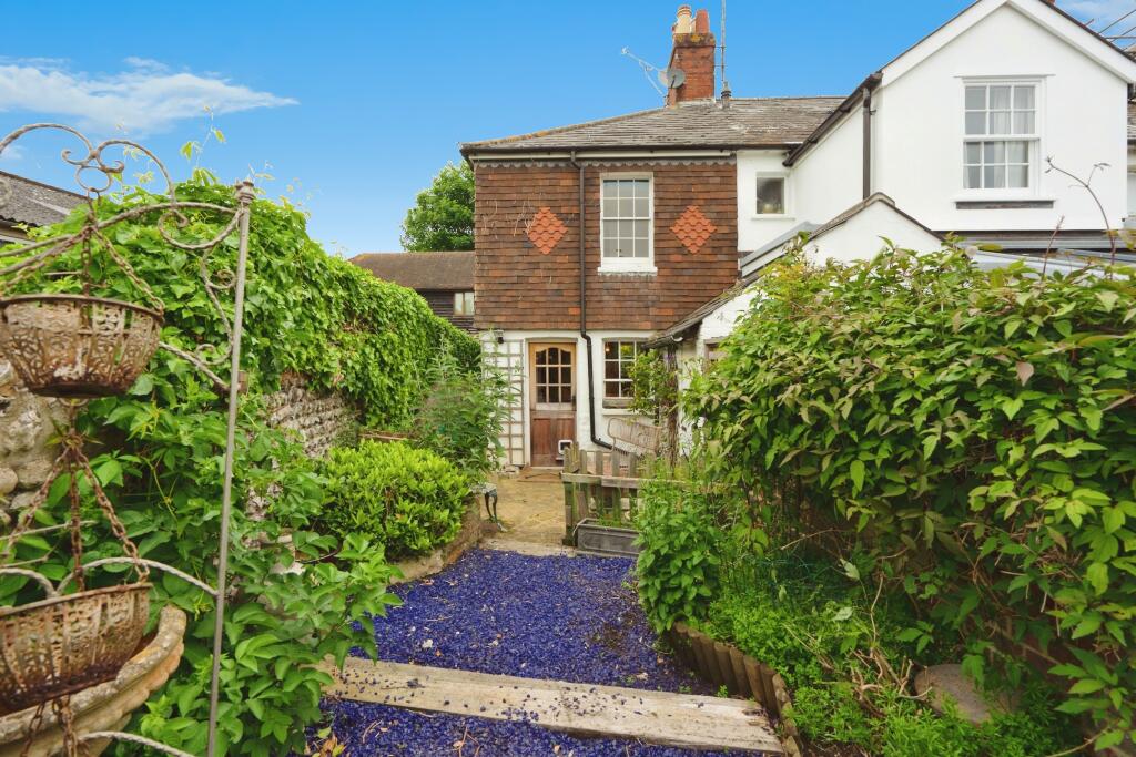 Additional property image - Elm Terrace, Steyning, West Sussex, BN44
