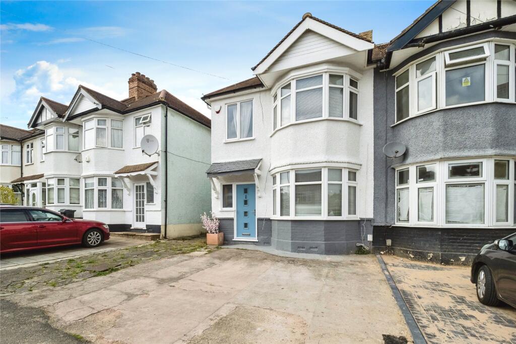 Main image of property: Buckhurst Way, Buckhurst Hill, IG9