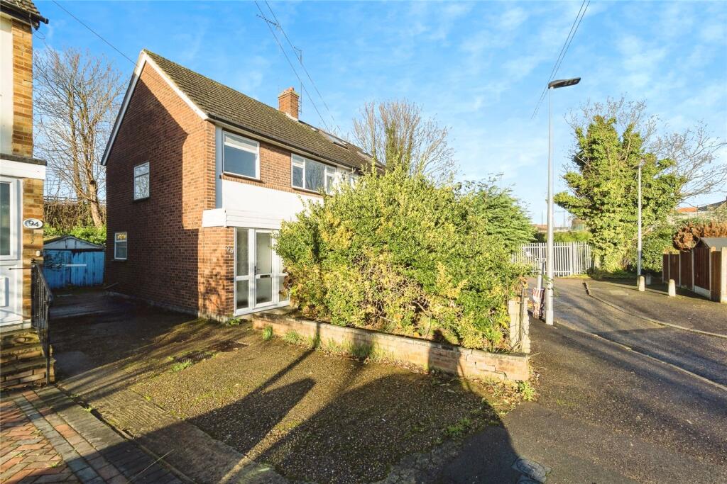 Main image of property: Wynndale Road, London, E18