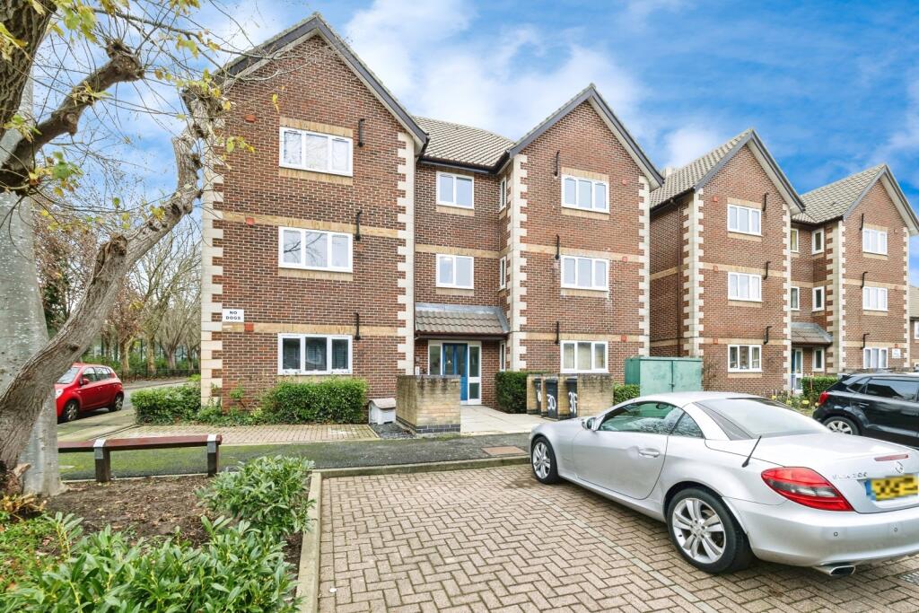 Main image of property: Dells Close, Chingford, London, E4
