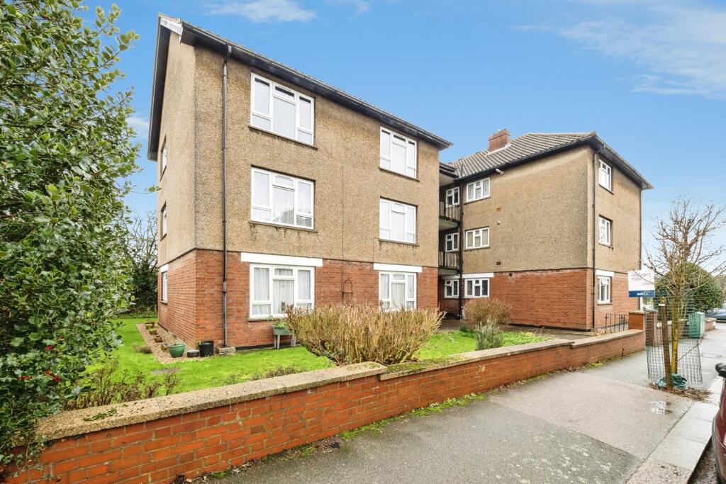 Main image of property: Forest Avenue, London, E4