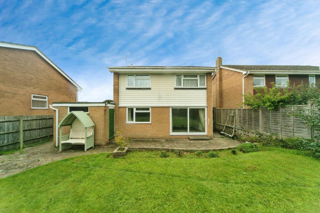 Main image of property: Bannister Gardens, PULBOROUGH, West Sussex, RH20