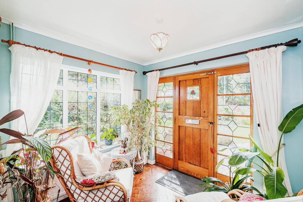Additional property image - Sea Lane, Goring-by-Sea, Worthing, West Sussex, BN12